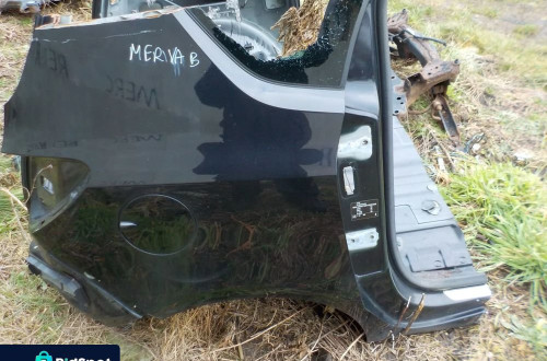 OPEL MERIVA B BŁOTNIK PRAWY TYŁ PRAWY