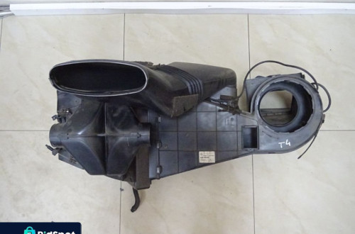 NAGRZEWNICA OBUDOWA VW TRANSPORTER T4 701819005R NR19