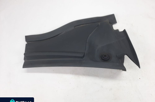 MERCEDES B KLASA W246 OSŁONA PODSZYBIA PRAWA PODSZYBIE A2468300800