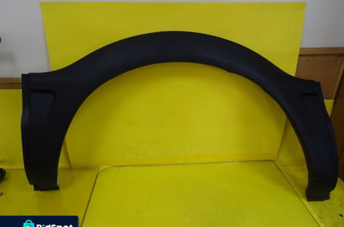 LISTWA NAKŁADKA BŁOTNIKA PRAWY TYŁ IVECO DAILY NR12