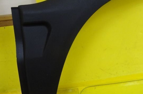 LISTWA NAKŁADKA BŁOTNIKA PRAWY TYŁ IVECO DAILY NR12