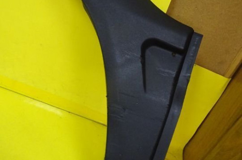 LISTWA NAKŁADKA BŁOTNIKA PRAWY TYŁ IVECO DAILY NR12