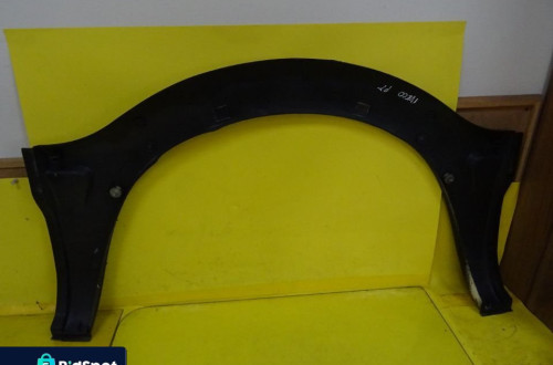 LISTWA NAKŁADKA BŁOTNIKA PRAWY TYŁ IVECO DAILY NR12