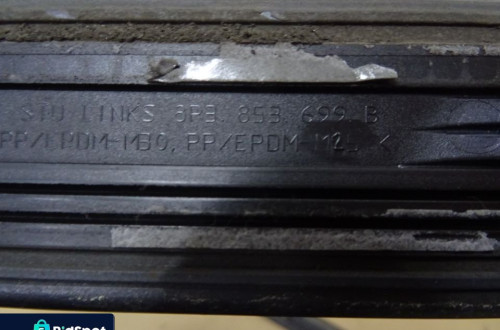 LISTWA NAKŁADKA BŁOTNIKA TYŁ AUDI A3 8P 03-08 LAK: LZ7Z NR17