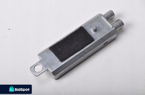 MCLAREN MP4 SPIDER WZMACNIACZ ANTENOWY 11M0454CP