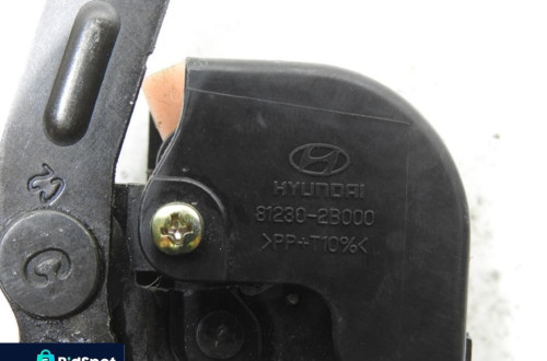 ZAMEK KLAPY TYŁ HYUNDAI SANTA FE II 81230-2B000