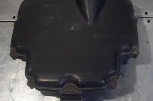 Honda NTV 650 Deauville 02r airbox filtr powietrza