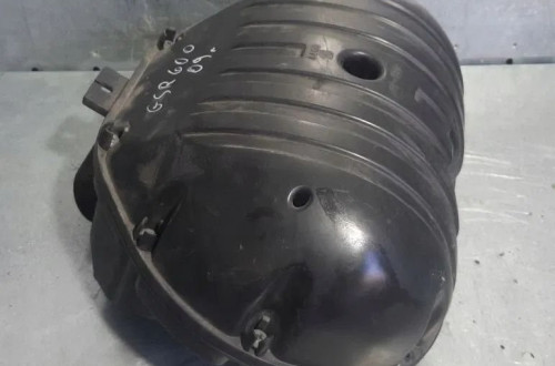 Suzuki GSR 600 06-10r airbox filtr powietrza