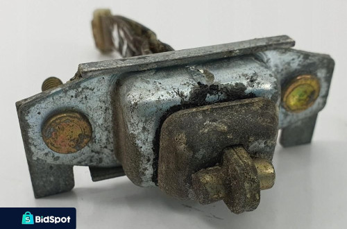 OGRANICZNIK DRZWI MAZDA MX-5 II NB