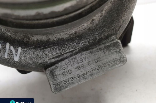 BMW E90 E91 2.0 D TURBOSPRĘŻARKA turbo 7810189C