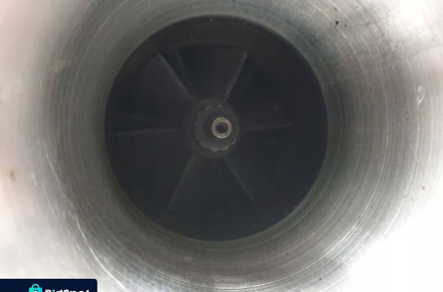 BMW E90 E91 2.0 D TURBOSPRĘŻARKA turbo 7810189C