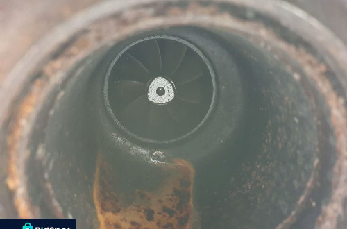 BMW E90 E91 2.0 D TURBOSPRĘŻARKA turbo 7810189C