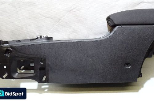 PODŁOKIETNIK TUNEL ŚRODKOWY VAUXHALL ASTRA J 2.0CDTI 13258342