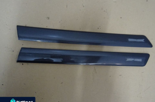 LISTWA NAKŁADKA BŁOTNIKA TYŁ AUDI A3 8P 03-08 LAK: LZ7Z NR22