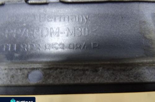 LISTWA NAKŁADKA BŁOTNIKA TYŁ AUDI A3 8P 03-08 LAK: LZ7Z NR22