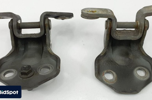 ZAWIASY DRZWI PRAWE MAZDA MX-5 II NB PARA