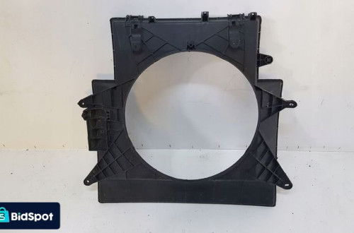 OBUDOWA OSŁONA CHŁODNICY IVECO DAILY 812600500