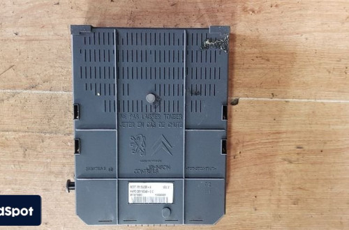 CITROEN C5 III X7 MODUŁ BSI 9664059080