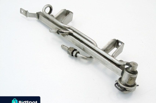 Listwa Wtryskowa 1.6 8V Audi A4 B6 B7 Passat Exeo