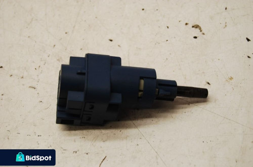 CZUJNIK PEDAŁU SPRZĘGŁA 6Q0927189 AUDI A4 SEAT VW AUDI