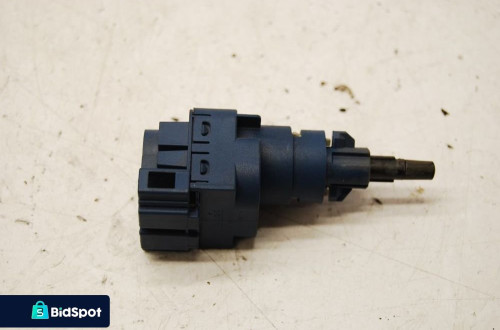 CZUJNIK PEDAŁU SPRZĘGŁA 6Q0927189 AUDI A4 SEAT VW AUDI