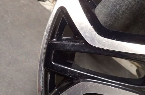 FELGA ALUMINIOWA SUZUKI 5X114,3 6,5J 17"