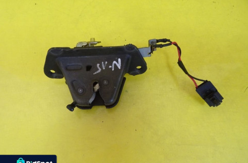 ZAMEK KLAPY BAGAŻNIKA NISSAN ALMERA N15 NR180