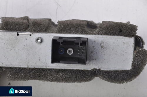 VOLVO V70 III  S80 II WZMACNIACZ RADIA 31260798