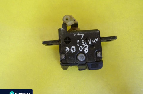 ZAMEK KLAPY BAGAŻNIKA AUDI 80 B4 KOMBI 4A9827505C NR174