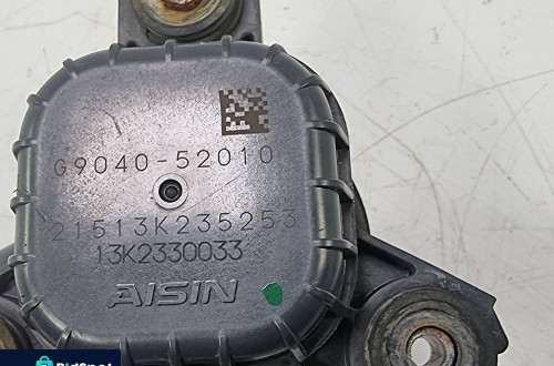 POMPA WODY TOYOTA AURIS II G9040-52010