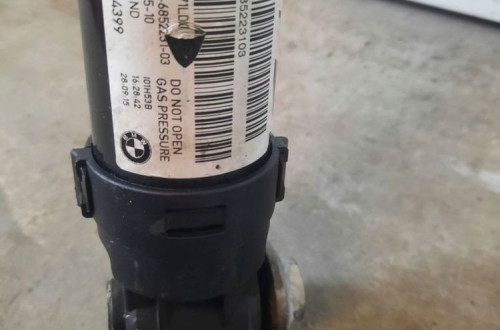 SPRĘŻYNA AMORTYZATOR TYŁ TYLNI BMW I3 I01 6852231