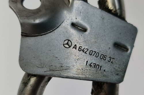 PRZEWÓD PALIWA MERCEDES W212 3.0 CDI A6420700632