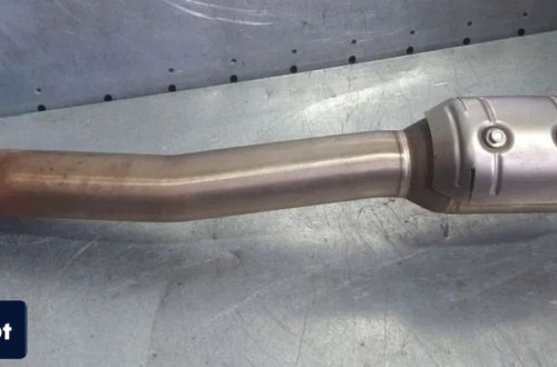 Kawasaki ZZR 1400 tłumiki wydechy AKRAPOVIC kpl