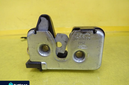 ZAMEK KLAPY BAGAŻNIKA FORD FIESTA MK6 A43102-AG NR135