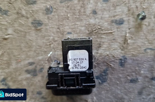 AUDI A3 A4 CZUJNIK NASŁONECZNIENIA 8P0907539A