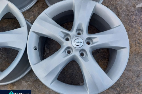 OPEL ASTRA J FELGI ALUMINIOWE R17 7J ET44 5X115 ORYGINAŁ JAK NOWE ODŚWIEŻONE !