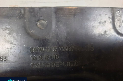 BMW I3 I01 BELKA ZDERZAKA TYŁ TYLNA WZMOCNIENIE 7296780