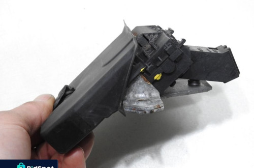 ZAMEK KLAPY 4 PIN FORD GALAXY MK2