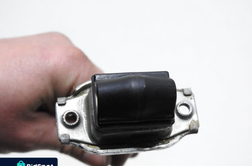 OGRANICZNIK DRZWI PRAWY TYŁ HONDA INSIGHT II