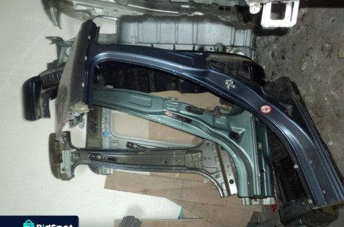PRÓG SŁUPEK ŚRODKOWY PRAWY BMW E46 SEDAN KOMBI
