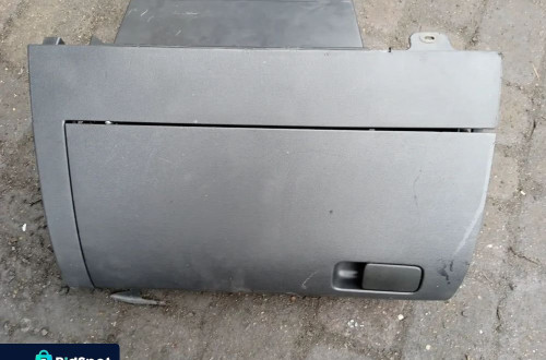 SCHOWEK PASAŻERA VW POLO 6R 09-17 5D