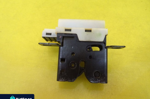 ZAMEK KLAPY BAGAŻNIKA RENAULT ESPACE IV 8200000894 NR130