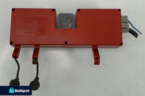 WZMACNIACZ ANTENY VOLVO V70 II 30752894