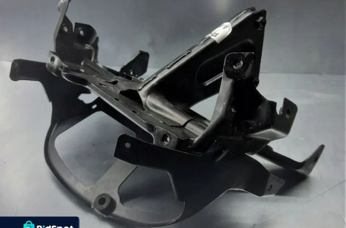 BMW F 650 CS ABS 04r stelaż czachy licznika lampy