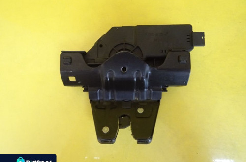 ZAMEK KLAPY BAGAŻNIKA BMW E46 E87 8196401 NR63