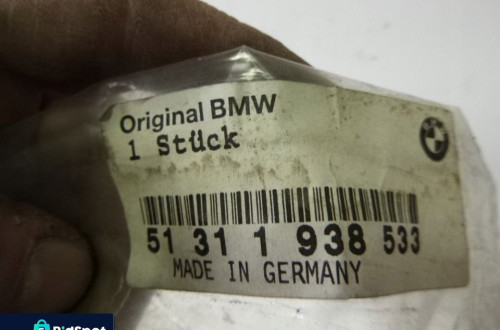 BMW 7 E32 USZCZELKA LISTWA SZYBY TYŁ L NOWA ORYG