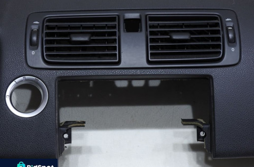 DESKA ROZDZIELCZA KONSOLA VOLVO V50