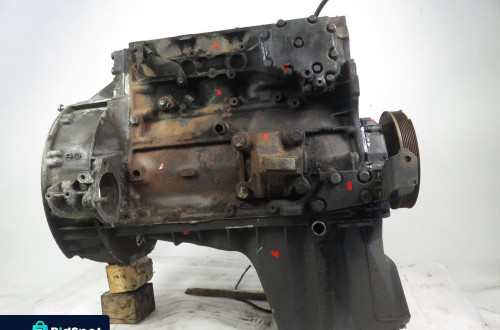 BLOK MERCEDES VARIO  814 4.2 D OM904908