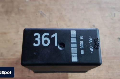 AUDI SEAT SKODA VW PRZEKAŹNIK ŚWIATEŁ 4A0907440