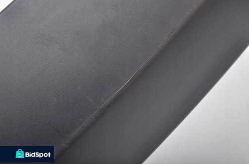 DEFENDER L663 LISTWA BŁOTNIKA PRAWY PRZÓD 21R